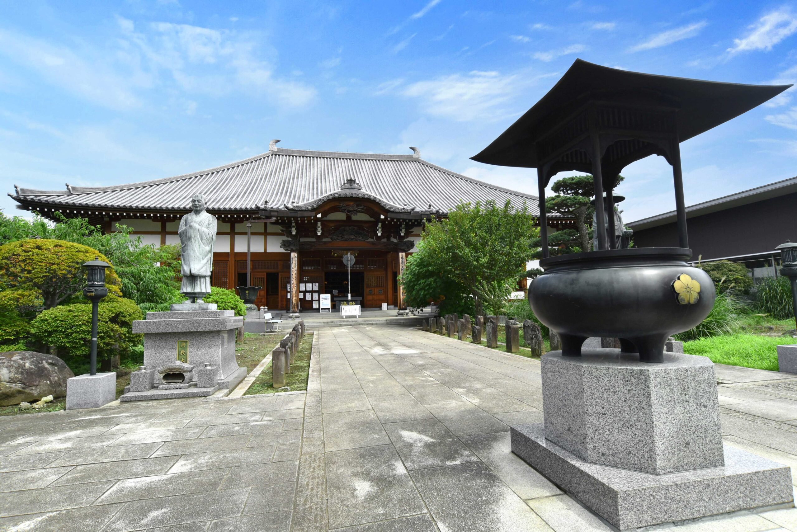 埼玉県上尾市 【遍照院】 永代供養墓「こころの碑」